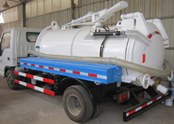 camion d'aspiration d'eaux d'égout de 5-6CBM LHD 4X2, camion de nettoyage d'égout de combinaison