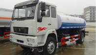 Camion de réservoir de l'eau ZZ3161M4311, norme d'émission de l'euro 2 camion de l'eau de 5000 gallons