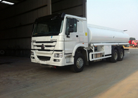 Camion de réservoir de carburant de SINOTRUK HOWO 20 tonnes, camions-citernes mobiles de 6X4 LHD Euro2 290HP