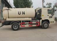 Camion 10000L LHD 4X2, camions d'aspiration d'eaux d'égout de SINOTRUK HOWO d'eaux usées
