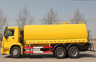 Camion de réservoir d'eau du rendement élevé 25CBM avec la pulvérisation élevée et de bas niveau