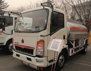Transport du camion SINOTRUK HOWO 5-6CBM de réservoir de stockage de pétrole