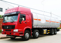 camion de réservoir de stockage de pétrole de 8X4 LHD Euro2 336HP, camions de transport du pétrole 30CBM brut