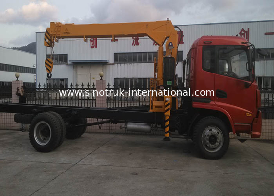 Le camion de LHD 4X2 a monté la tonne SINOTRUK ZZ1127G4215C1 de la grue 3,2 de boom
