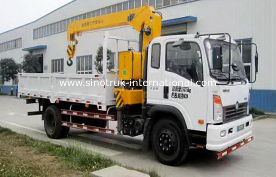 Le rendement élevé camion hydraulique de 3,2 T a monté des grues avec la cabine rallongée par 2080