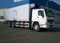 SINOTRUK 25 tonnes de camion réfrigéré LHD 6X4, camion de nourriture de boîte de réfrigérateur