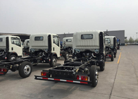 SINOTRUK HOWO 8 tonnes de camions de faible puissance RHD 4X2 116HP ZZ1087D3614C180