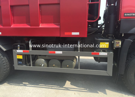 Tonne 10-25CBM ZZ3257N3647A du camion à benne basculante de verseur de Sinotruk Howo 6X4 RHD 371HP 25