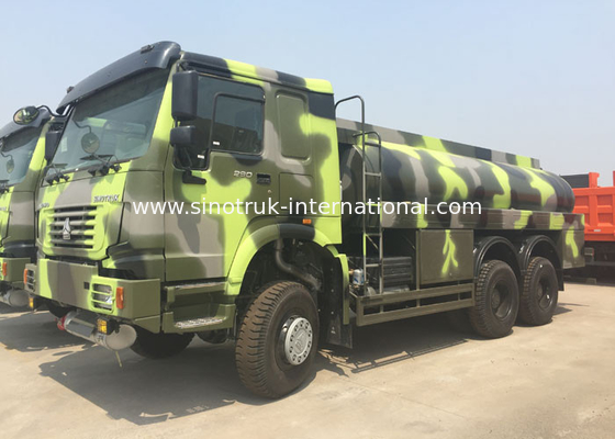 camion-citerne aspirateur militaire de carburant de 336HP HOWO 16 - camions de transport du pétrole 25CBM brut