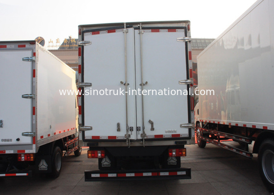 140 camions de boîte de réfrigérateur de moteur de HP, 8 tonnes de RHD 4X2 ont frigorifié le camion de nourriture