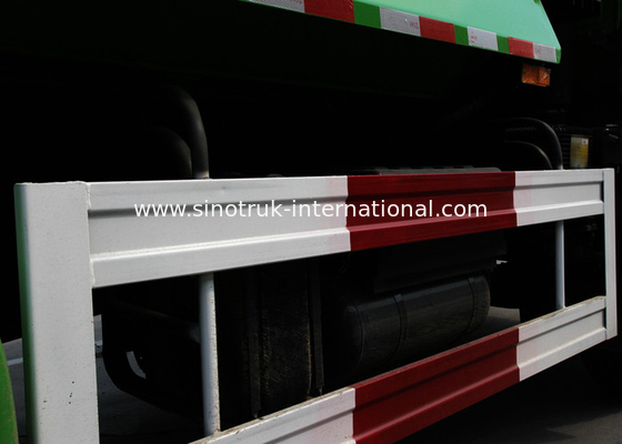 Camion à benne basculante résistant de LHD 6X4 SINOTRUK HOWO avec la couverture de bâche/couverture en métal