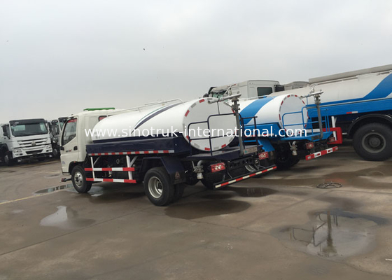 Camion de réservoir d'eau de construction de SINOTRUK HOWO 10CBM avec le géant de rotation de 360 degrés