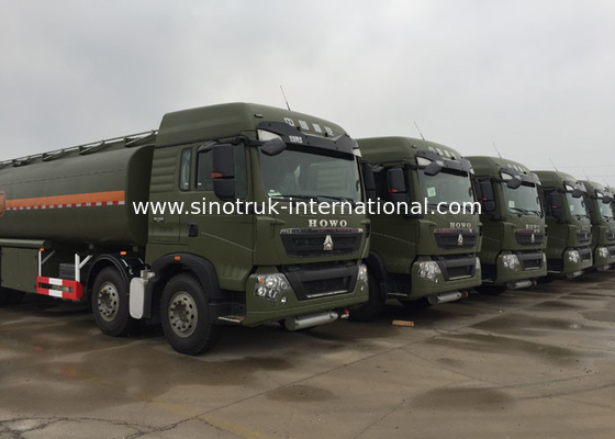 Ordinateur de camion-citerne aspirateur de mazout de SINOTRUK 30CBM réapprovisionnant en combustible le pétrolier mobile de camions-citernes