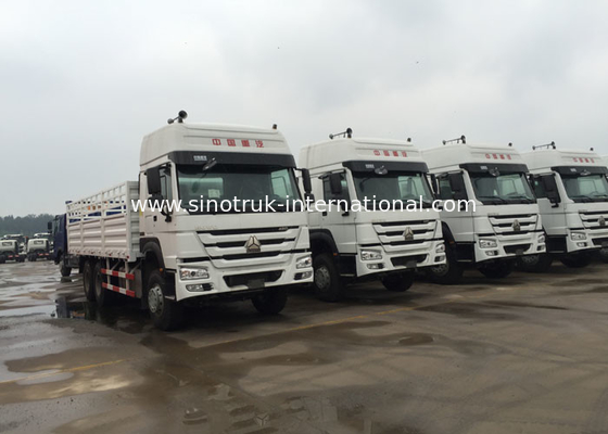 25 - 40 tonnes de pneu radial de cargaison de camion commercial de fourgons pour transporter les marchandises légères