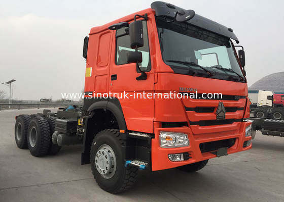 Le camion orange RHD 10 de tracteur de remorquage de SINOTRUK HOWO roule 371 HP ZZ4257S3241W