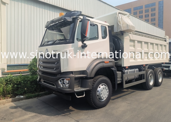 Camion à décharge à décharge de Sinotruk Nouveau 6 × 4 Nx 20CBM Blanc Avec bâche automatique