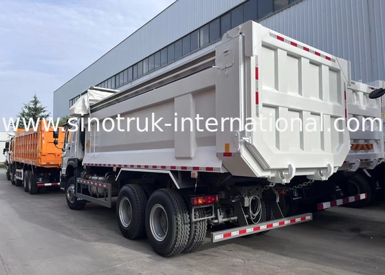 Camion à décharge à bascule de Sinotruk Howo 400hp 6 × 4 plateau en forme de U avec bâche automatique
