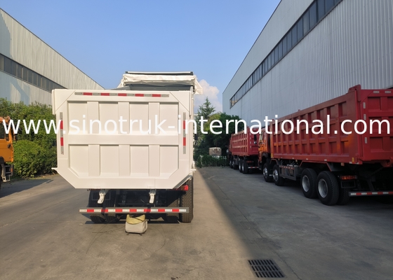 Camion à décharge à bascule de Sinotruk Howo 400hp 6 × 4 plateau en forme de U avec bâche automatique