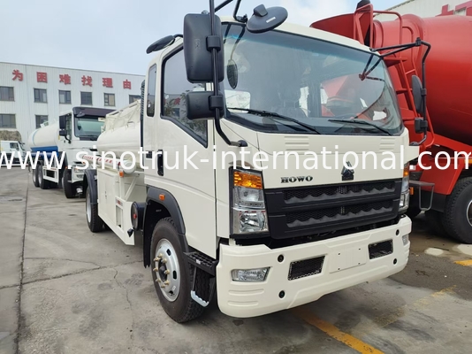 HOWO 4×2 camion léger 5-6CBM LHD 160 ch