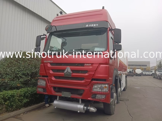 SINOTRUK HOWO Camion-citerne rouge à pétrole 400 ch 8×4 12 roues Haute capacité