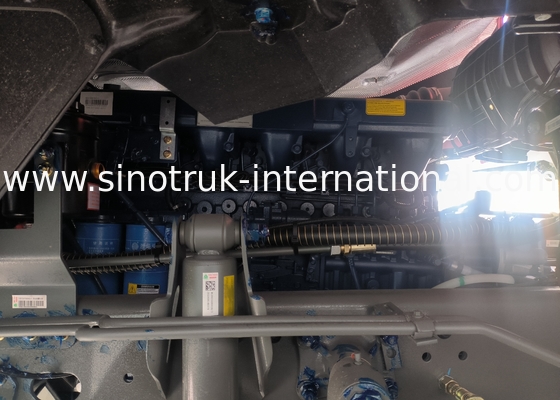 Sinotruk Howo camion de décharge à bascule Tx 400hp Euro 2 8 × 4 Lhd 12 roues rouge