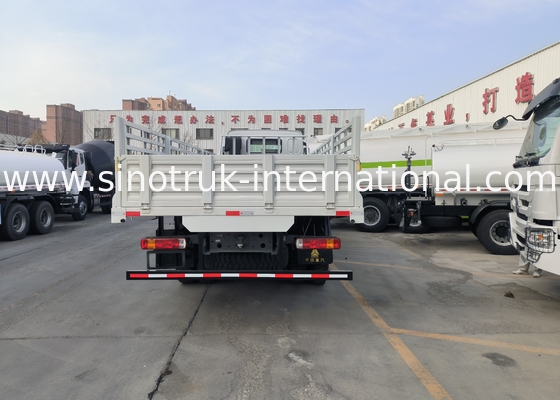 Sinotruk Howo tout nouveau camion de fret 6 × 6 à traction intégrale Lhd 10 roues Long Cargo Box