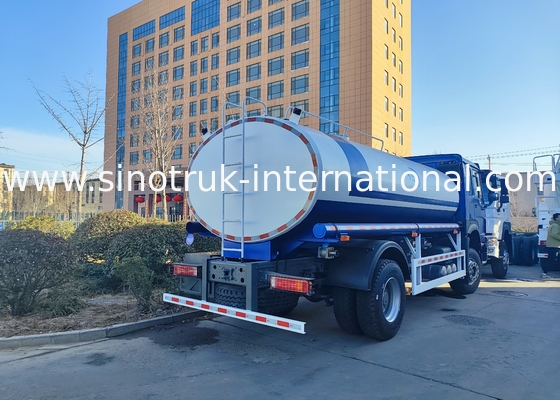 SINOTRUK HOWO 4x2 300 chevaux châssis bleu avec carrosserie réservoir d'eau 10m3