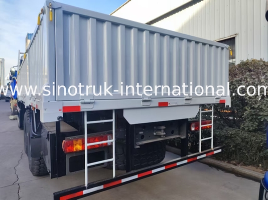 Débloquez la puissance et la polyvalence tout conquérant blanc HOWO 6x6 400HP hors route camion de marchandises