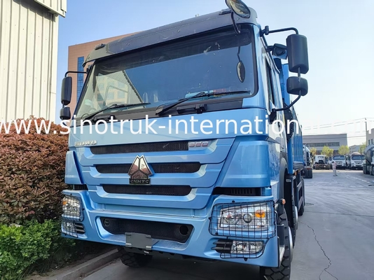 Captivant Blue HOWO 8×4 380HP 26.91CBM camion de décharge où la puissance rencontre la précision dans chaque charge!