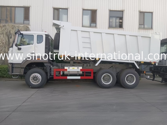 2 passagers Sinotruk Hohan déchargeur de déchargeur Weichai Moteur 6 × 4 LHD 380HP avec transmission manuelle