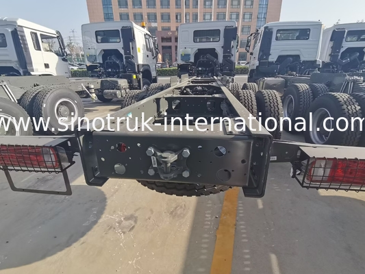 SINOTRUK HOHAN Howo basculeur camion à décharge châssis Weichai Moteur 6 × 4 LHD ZZ3257V384JB1 Modèle