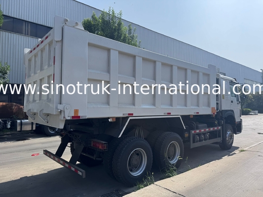 Moteur SINOTRUK 371HP 6 × 4 LHD HOWO Camion Benne Blanc 19-20CBM Levage central