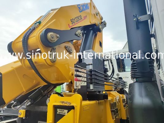 Votre cheval de bataille tout en un: HOWO 371HP 6x4 avec XCMG 12T Crane