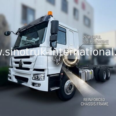 SINOTRUK HOWO Chassis de camion SINOTRUK Moteur 371HP 6 × 4 RHD avec lumière d'avertissement utilisé dans les camions à décharges camions cargo camions à eau