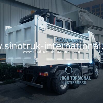 Camion à décharge à décharge de Sinotruk Nouveau 6 × 4 Nx 20CBM Blanc Avec bâche automatique