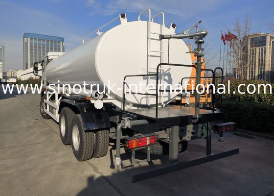 Capacité du moteur de 6 à 8 litres Capacité du réservoir d'eau de 20000 litres Solution pour les projets de distribution d'eau et d'irrigation