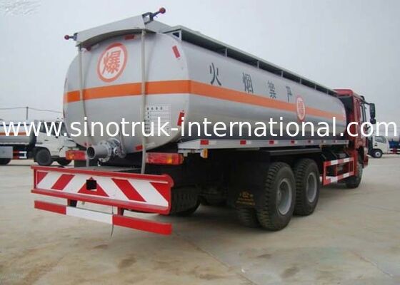 Camion citerne à carburant SINOTRUK HOWO 16-20CBM 6X4 LHD 290HP Euro2