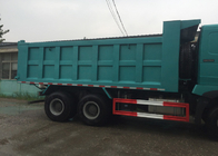30-40 tonnes de RHD 10 de roues de verseur de camion à benne basculante SINOTRUK HOWO A7 pour la construction