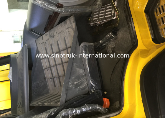 Pièces de camion et de remorque de la cabine HW76 de SINOTRUK HOWO avec la couchette simple a/c