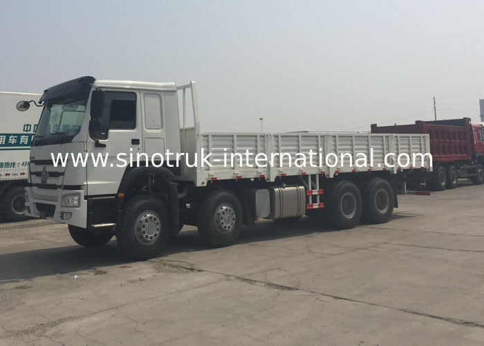 Camion et Van résistants de message publicitaire du camion de cargaison de camion de SINOTRUK 9280 * 2300 * 800mm