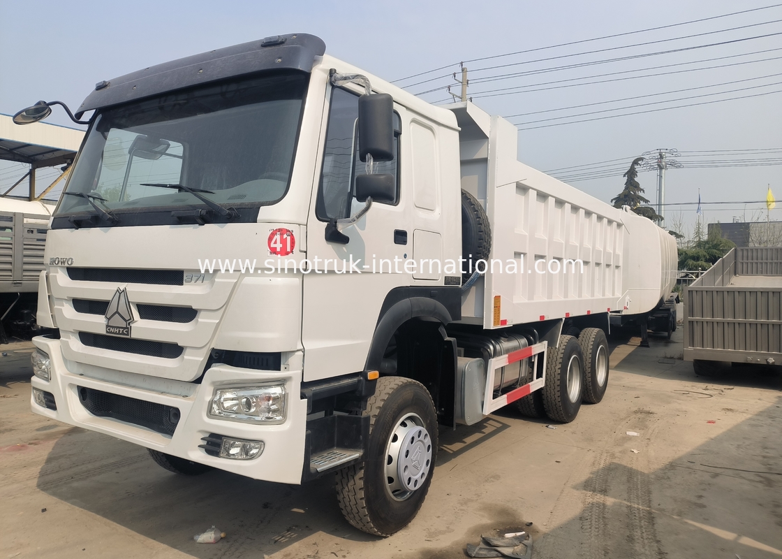 Sinotruk Howo camions de décharge à bascule d'occasion 371hp ou 375hp 6 × 4 rénovation