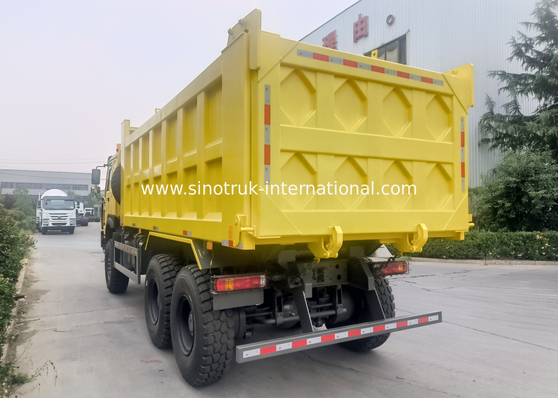 Sinotruk Howo camion de décharge à bascule 6 × 6 à traction intégrale avec 14.00R20 pneumatique unique 380 ch