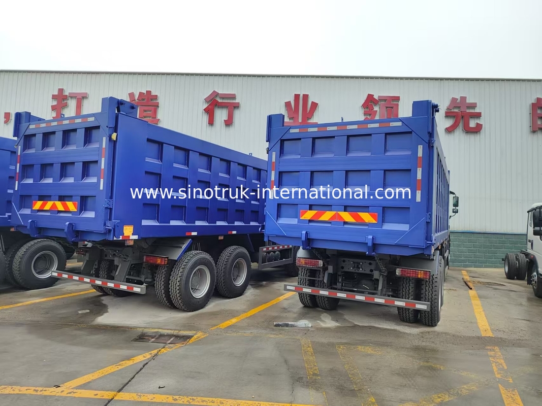 8X4 Blue Tipper Dump Truck 380 chevaux 12 roues Blanc H77L ZZ3317V3567B1 Type U