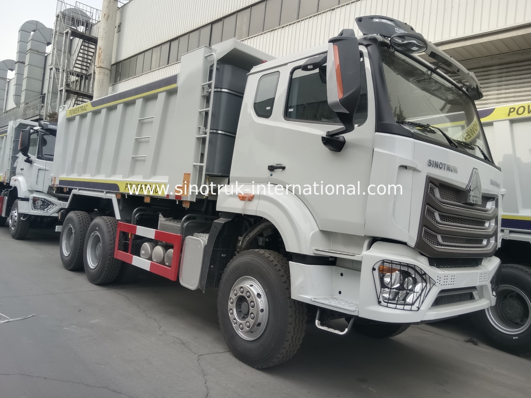 30 à 40 tonnes RHD 10 roues déchargeuse à bascule SINOTRUK Haohan pour la construction Blanc