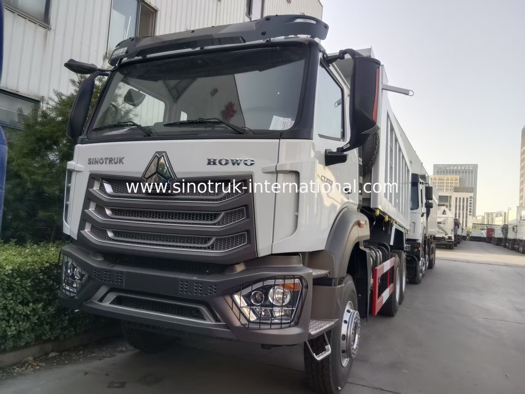 2 passagers Sinotruk Hohan déchargeur de déchargeur Weichai Moteur 6 × 4 LHD 380HP avec transmission manuelle