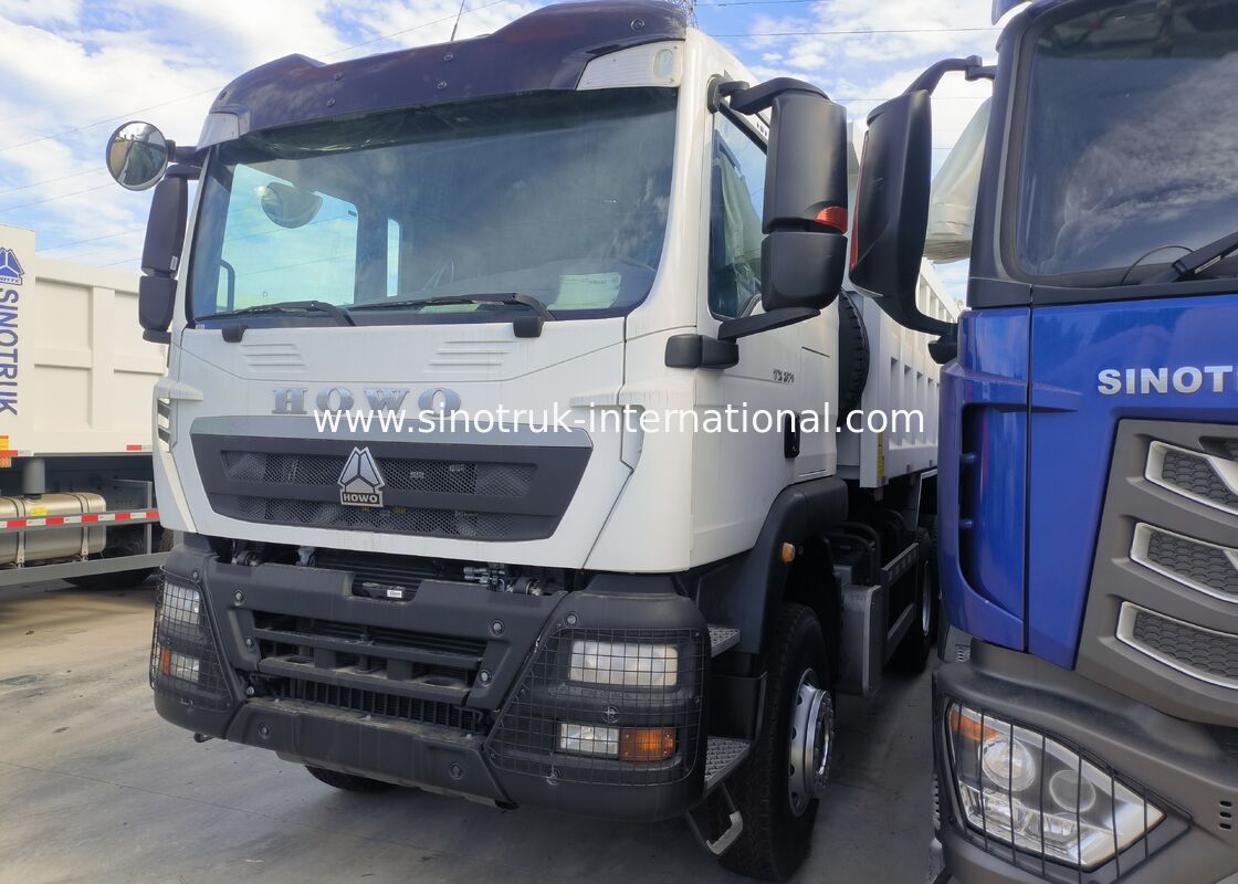 Camion-benne à benne basculante diesel robuste offrant une traction et une stabilité supérieures pour les besoins de transport de matériaux lourds