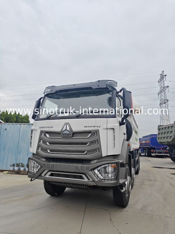 Camion benne basculante HOWO 8X4 380HP NX avec bâche latérale RHD