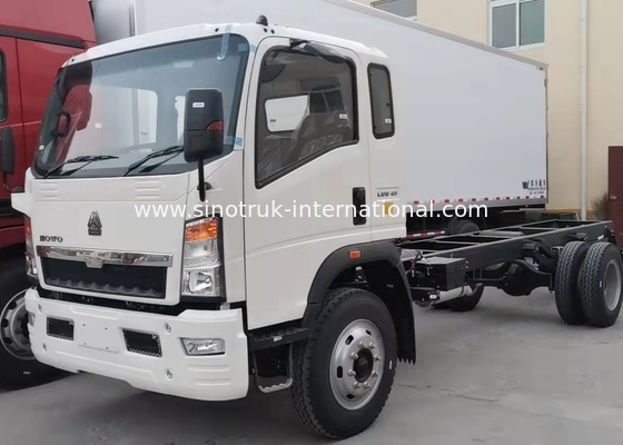 SINOTRUK HOWO camion réfrigéré 140HP RHD de 10 tonnes