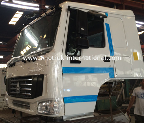 Troquez la carlingue HW76 des pièces de rechange SINOTRUK HOWO avec la couchette simple RHD