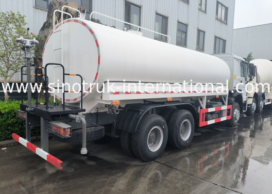 Camion de réservoir d'eau d'arroseuse de Sinotruk Howo 10-25CBM 6 x 4 euro 2
